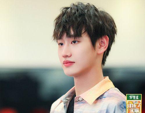 娱乐圈吃瓜龚俊是谁啊,从默默无闻到星光熠熠